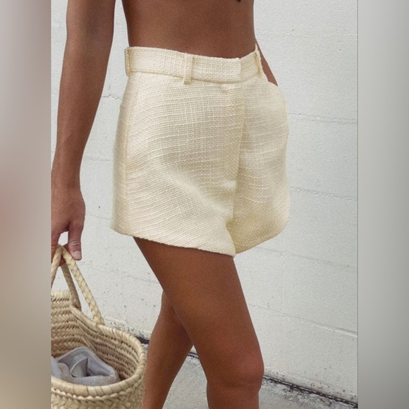 Commense Tweed‎ Backless Plain Shorts Set size S COLOR — Off-White - Picture 3 of 5